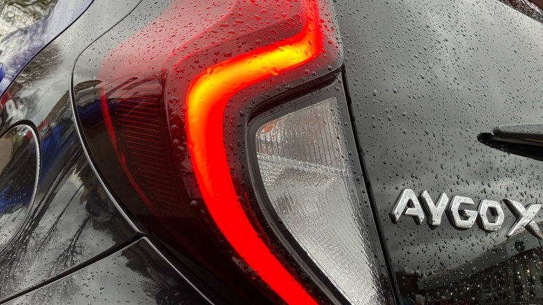 Toyota Aygo X 1.0 VVT-i Edge 5dr Petrol Hatchback